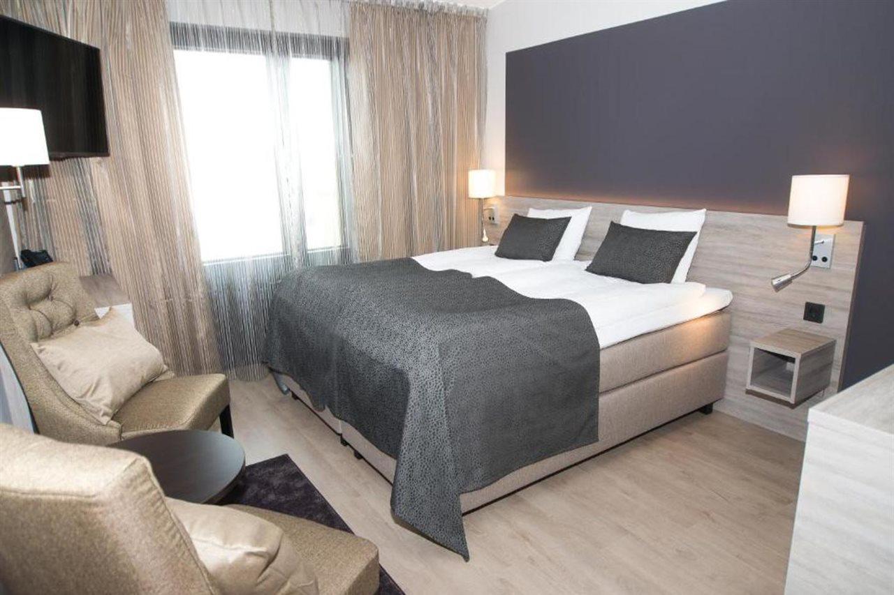 Hotel Pommern Mariehamn Bagian luar foto