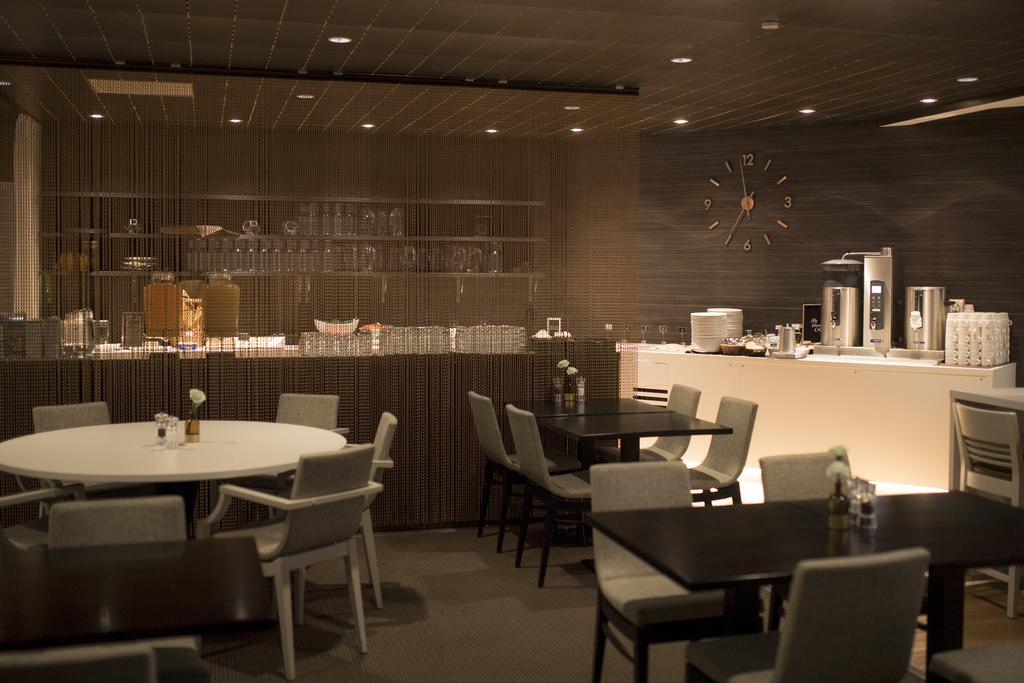 Hotel Pommern Mariehamn Bagian luar foto