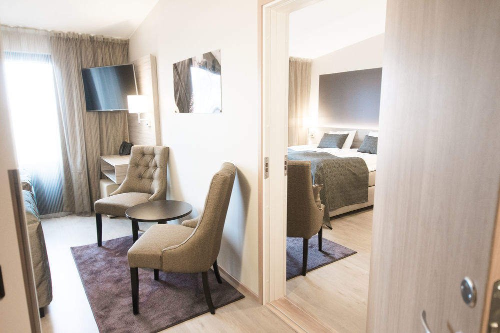 Hotel Pommern Mariehamn Bagian luar foto